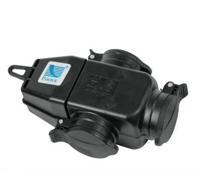 801PB00 Съединител троен без шнур гумиран IP44